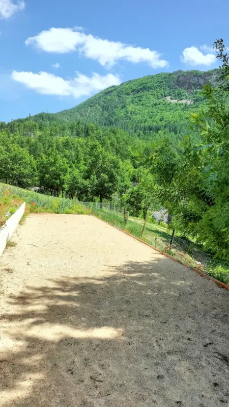 Villa charmante à Sisteron avec piscine privée - Photo 25