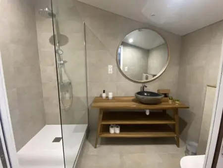 Maison enchanteresse à Santo-Pietro-di-Tenda avec jacuzzi - Photo 12