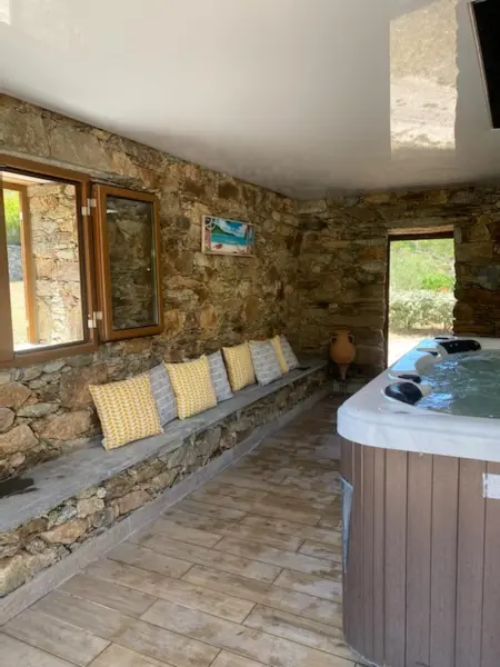 Maison enchanteresse à Santo-Pietro-di-Tenda avec jacuzzi - Photo 22