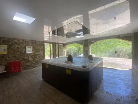 Maison enchanteresse à Santo-Pietro-di-Tenda avec jacuzzi - Photo 23