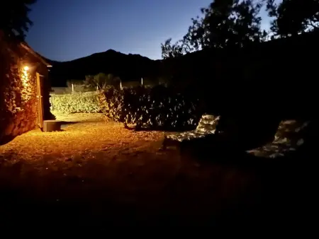 Maison enchanteresse à Santo-Pietro-di-Tenda avec jacuzzi - Photo 33