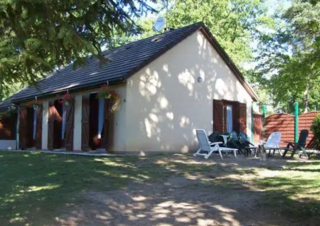 Maison confortable sur jardin clôturé à Marcillac-la-Croisille - Photo 1