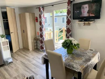 Bungalow convivial à Saint-Brevin-les-Pins avec piscine - 32 m² - Photo 4