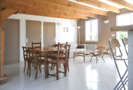 Maison charmante à Sauzon avec jardin et terrasse - Photo 2