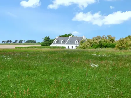 Maison charmante à Sauzon avec jardin et terrasse - Photo 6