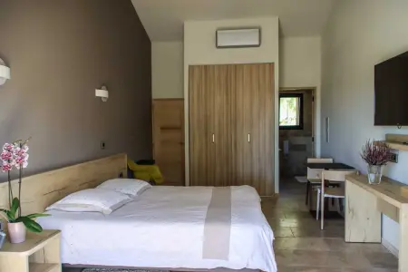 Villa d'exception au Beausset avec piscine chauffée - Photo 4