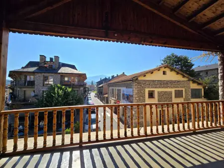Appartement spacieux à Bellver de Cerdanya 150 m² avec balcon - Photo 2