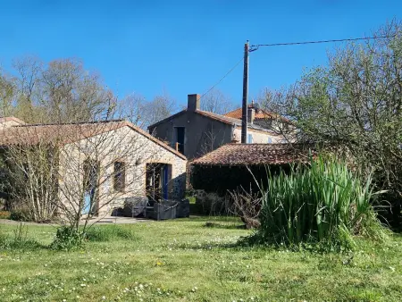 Maison de charme à Mouzillon - Jardin et terrasse accueillante - Photo 28