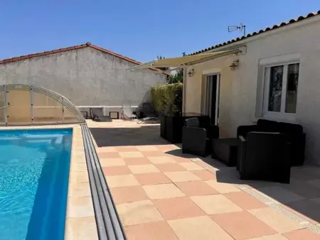 Villa accueillante à Saint-Froult avec piscine privée - Photo 3