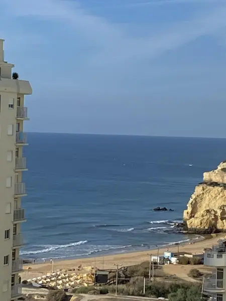 Appartement charmant avec vue mer à Armação de Pêra - 70 m² - Photo 9