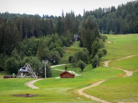 Chalet charmant à Métabief avec vue sur montagnes - Photo 9