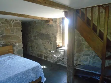 Maison pittoresque à Andeviso avec vue sur la montagne. - Photo 3