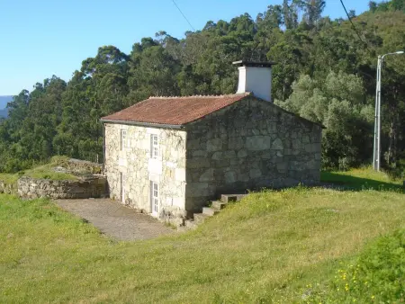 Maison pittoresque à Andeviso avec vue sur la montagne. - Photo 6
