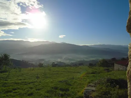 Maison pittoresque à Andeviso avec vue sur la montagne. - Photo 10