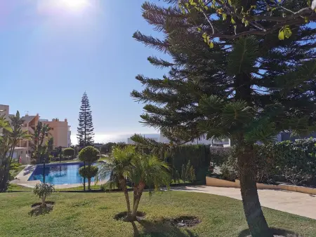 Appartement lumineux à Mijas Costa avec piscine partagée - Photo 15