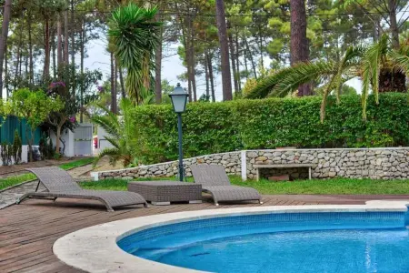 Villa élégante à Corroios avec piscine privée - Photo 18