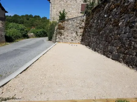 Maison charmante à Florentin-la-Capelle avec vue montagne - Photo 15