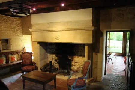 Maison charmante à Saint-Cybranet avec piscine partagée - Photo 10