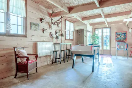 Villa spacieuse à Sapogne-et-Feuchères avec piscine privée, 150 m² - Photo 10