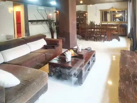 Villa élégante à Rubí avec piscine privée et jardin - Photo 7