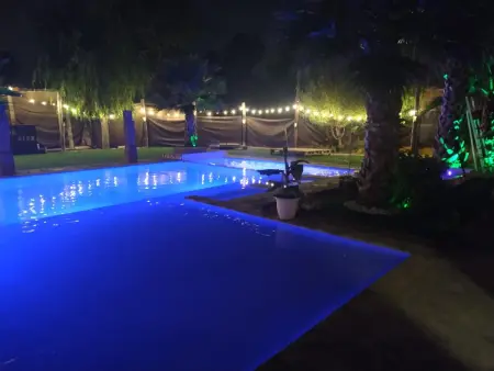 Villa élégante à Rubí avec piscine privée et jardin - Photo 18