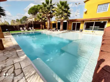 Villa élégante à Rubí avec piscine privée et jardin - Photo 20