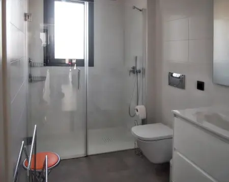 Villa élégante à Guardamar del Segura avec piscine privée - Photo 28