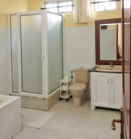Appartement élégant à Trou aux Biches / 125 m² / Vue sur montagne - Photo 5