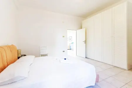 Appartement charmant à Vieste avec balcon et vue sur jardin - Photo 7