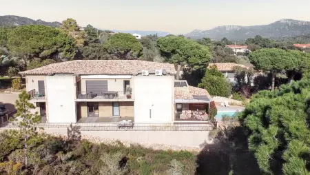 Appartement spacieux à Porto-Vecchio avec piscine partagée - Photo 4