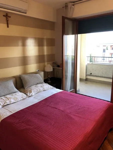 Appartement élégant à Monza avec vue sur jardin - Photo 2