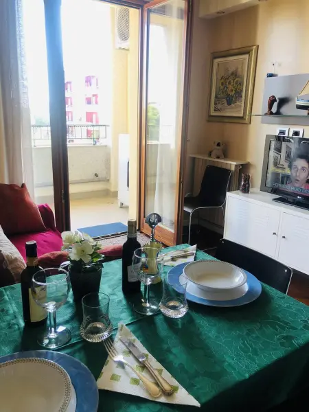 Appartement élégant à Monza avec vue sur jardin - Photo 4
