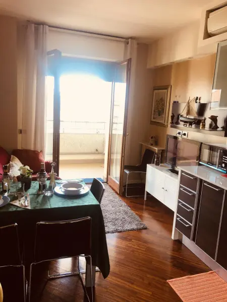 Appartement élégant à Monza avec vue sur jardin - Photo 6