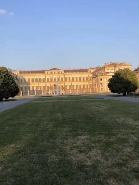 Appartement élégant à Monza avec vue sur jardin - Photo 14