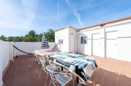 Villa spacieuse avec piscine privée près de La Riera de Gaia - Photo 9