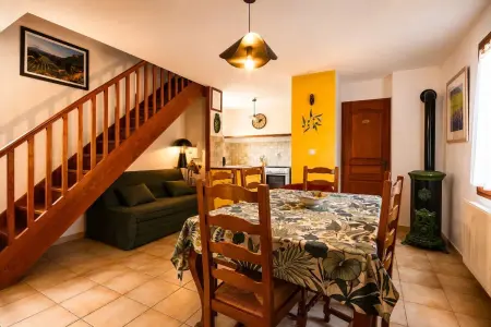 Appartement confortable à La Roche, 90 m² avec piscine partagée ! - Photo 5