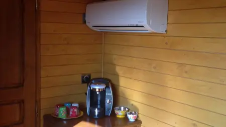Bungalow confortable à Saintes-Maries-de-la-Mer avec piscine - Photo 4