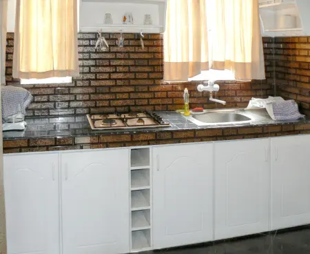 Studio cosy à Trou-aux-Biches 35 m² avec balcon joli jardin - Photo 19