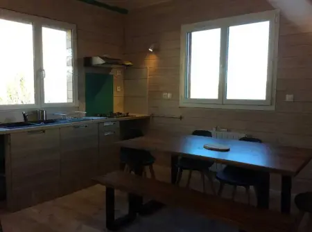 Villa spacieuse avec piscine à Saint-Sauveur-en-Rue - Photo 8