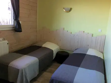 Villa spacieuse avec piscine à Saint-Sauveur-en-Rue - Photo 13