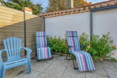 Maison charmante à L'Épine avec jardin clôturé et terrasse - Photo 14