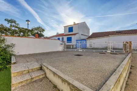 Maison charmante à L'Épine avec jardin clôturé et terrasse - Photo 18