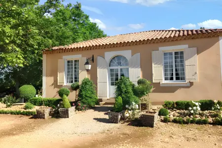 Maison accueillante à Arles - Jardin, Parking privé - Photo 2