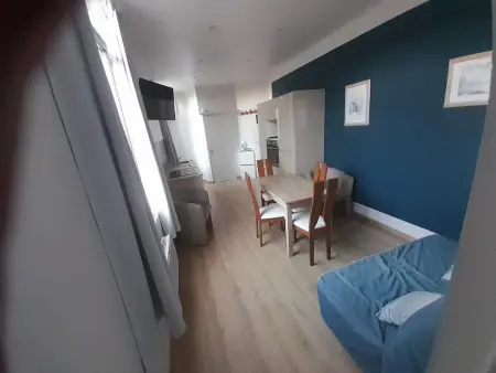 Appartement accueillant à Saint-Quay-Portrieux 35 m² ensoleillé - Photo 1
