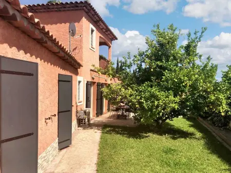 Villa splendide à Villeneuve-Loubet avec piscine privée - Photo 1