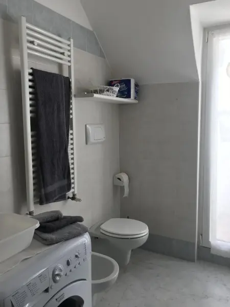 Studio confortable à Desenzano del Garda 47 m² avec balcon privé - Photo 15