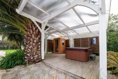 Villa spacieuse à Plouharnel avec piscine et jacuzzi - Photo 24