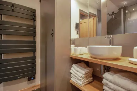 Appartement spacieux L'Alpe d'Huez, balcon, Appartement 8 personnes à L'Alpe d'huez - Photo 13