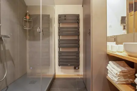 Appartement spacieux L'Alpe d'Huez, balcon, Appartement 8 personnes à L'Alpe d'huez - Photo 16
