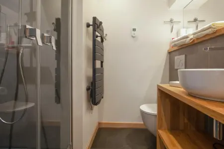Appartement spacieux L'Alpe d'Huez, balcon, Appartement 8 personnes à L'Alpe d'huez - Photo 21